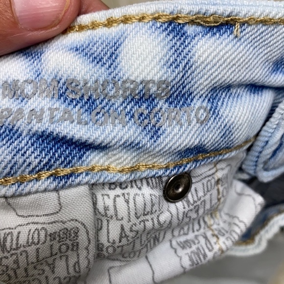Wild Fable - White Stonewashed Mom Short Size 0 - Picture 6 of 6